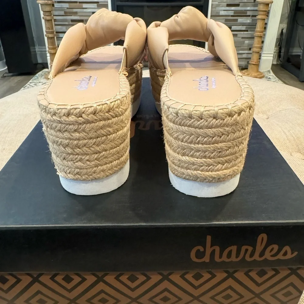 Charles David Scoop Espadrille Sandal